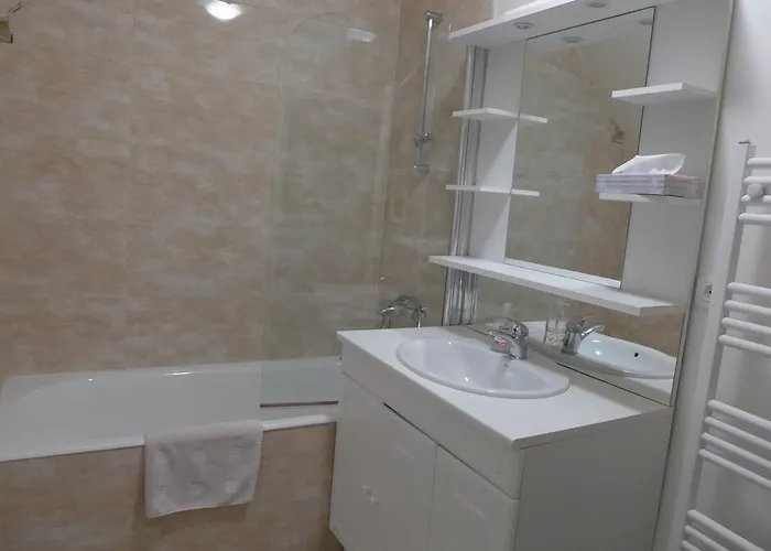 Le Petit * Beny-sur-Mer